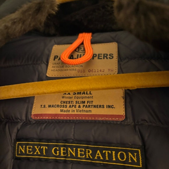 Parajumpers luxury coat with fur hood sz XS - Picture 2 of 6